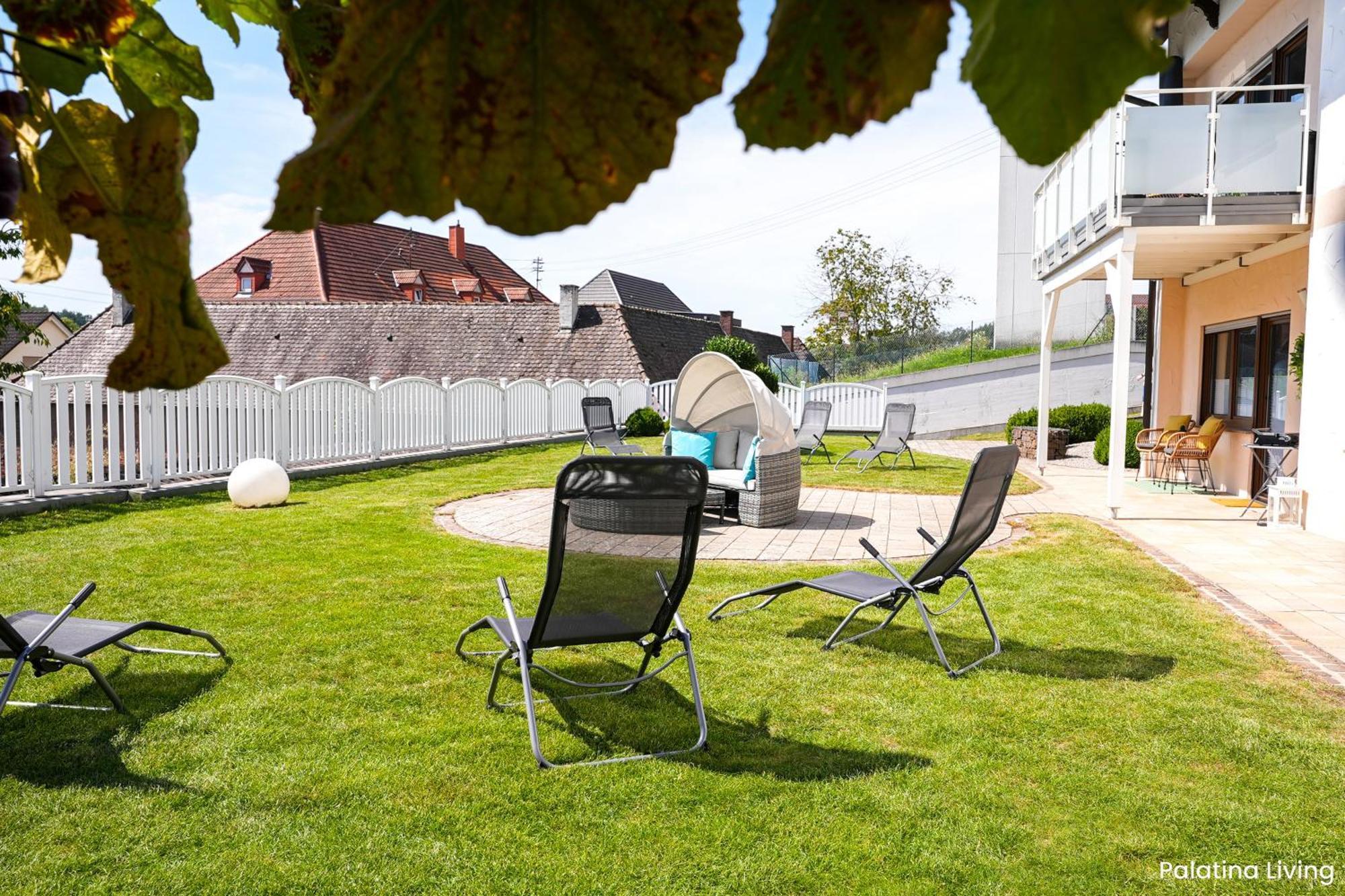 Palatina Living Appartement Fischbach Buitenkant foto
